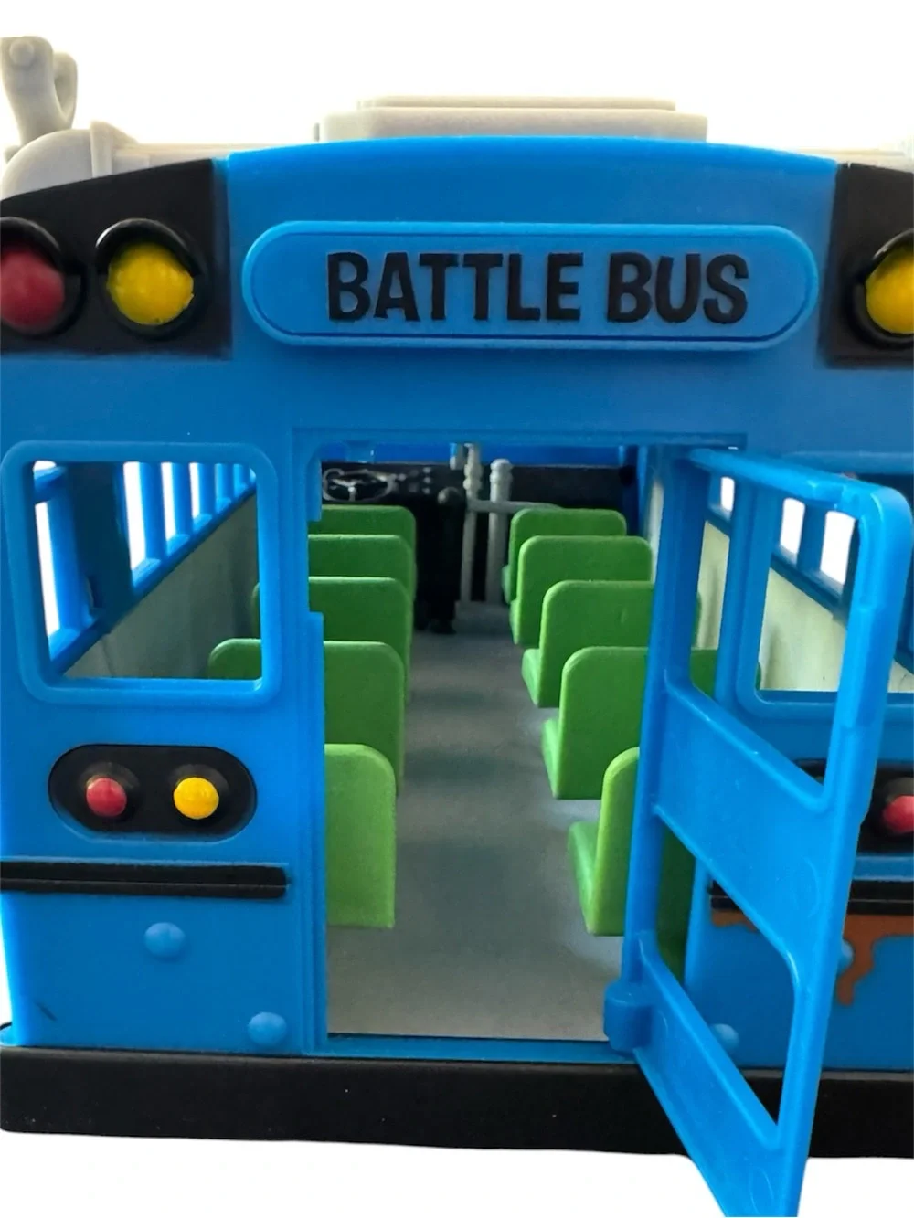 Fortnite Battle Bus Deluxe 14” Includes 4”Jonesy And Tomatohead Figures